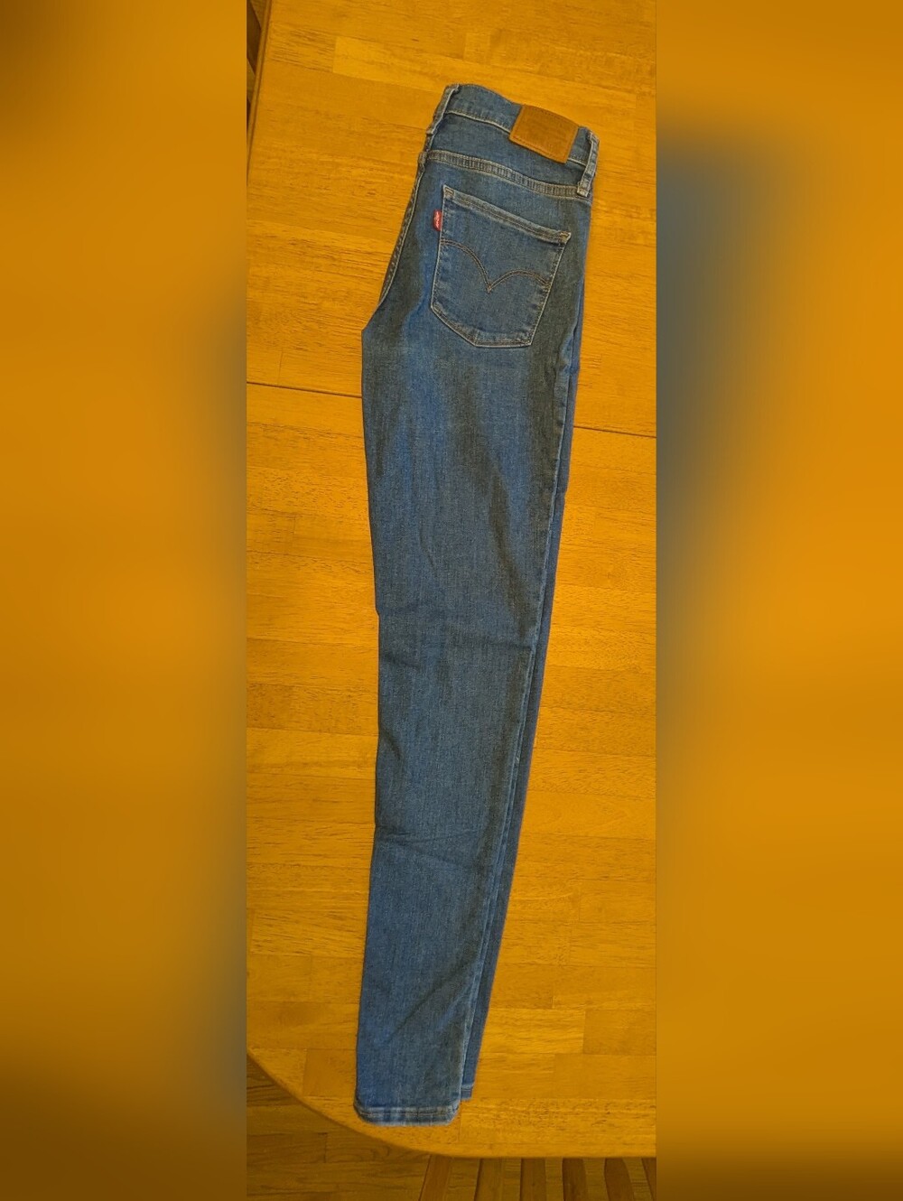 Levi's 720 High Rise Super Skinny Denim in Light Blue Size 26 - Picture 8 of 8